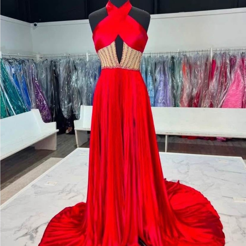 Sherri Hill Size 4 Red Dress  #56473 STUNNING!! SOLD OUT COLOR! Rare!!